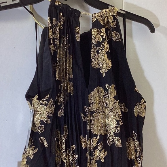 Floral-Print Dress. A - Picture 8 of 9